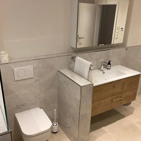 Emilia Apartment